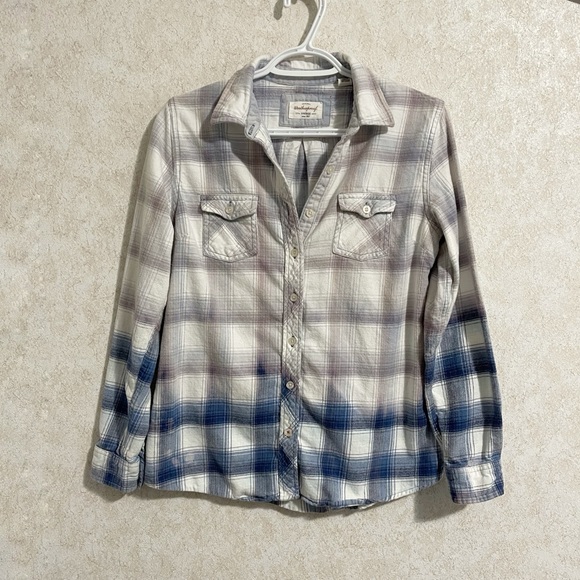 Custom upcycled “Camping” plaid, flannel. - Picture 3 of 5